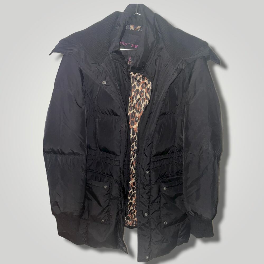 Betsey Johnson Black Down Winter Coat Size Medium EUC